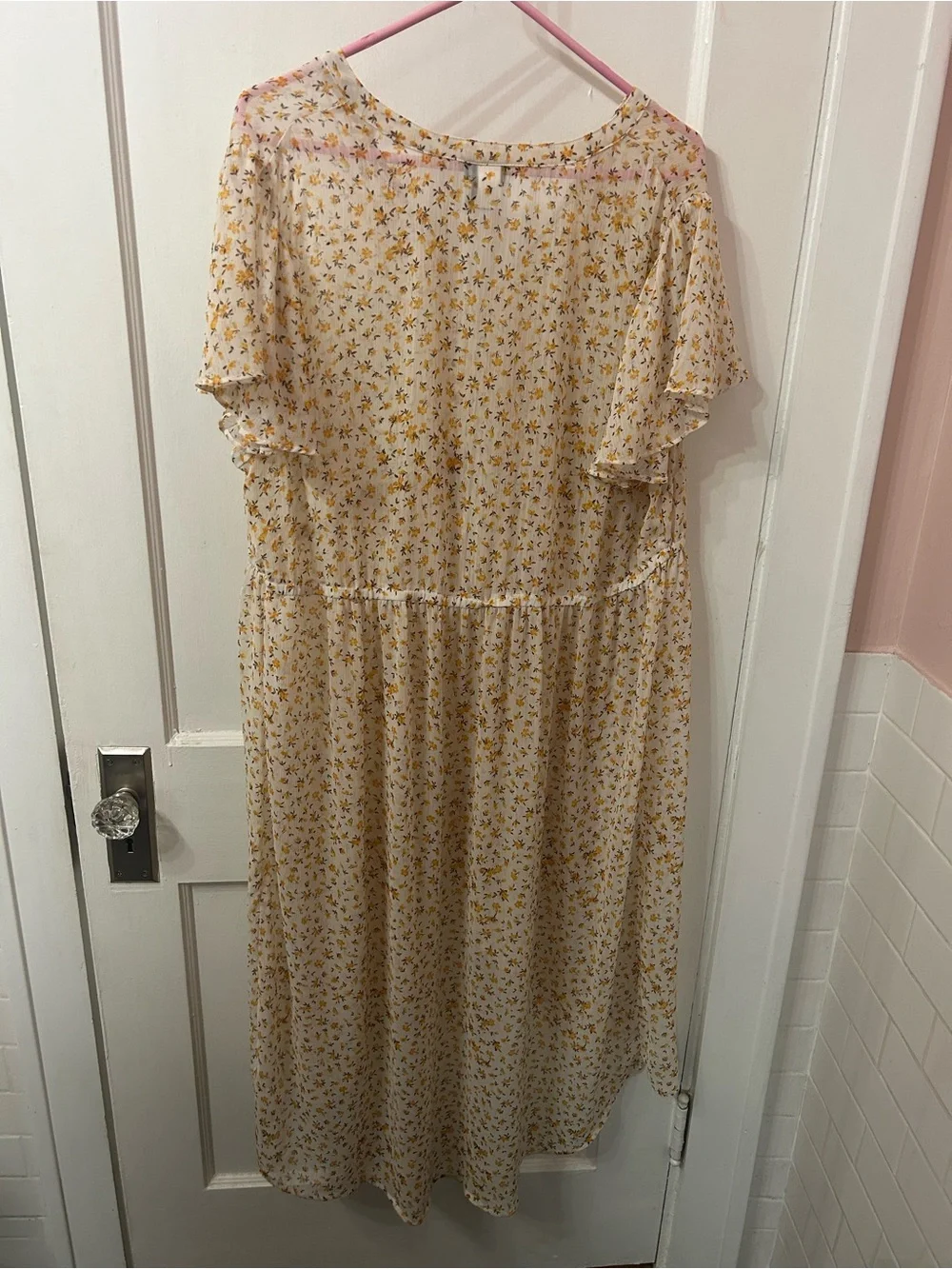 torrid Cream cover with Yellow Floral Print